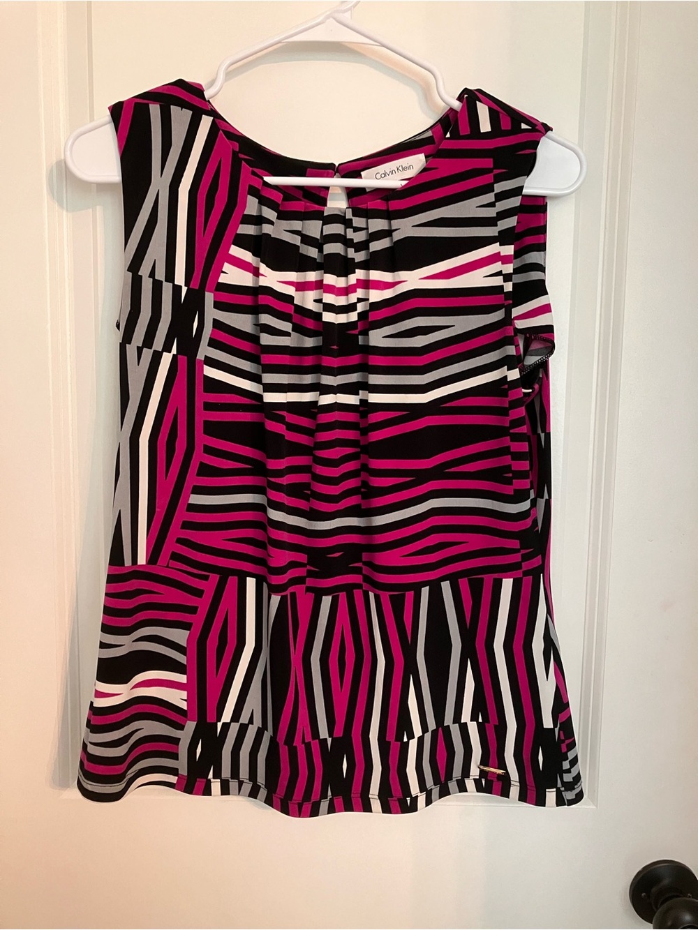 Calvin Klein Fuchsia Black White Graphic Sleeveless Cami